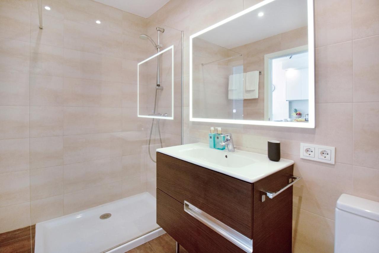 Modern Beach Apartment Romana Playa 723 In Marbella, Elviria Extérieur photo