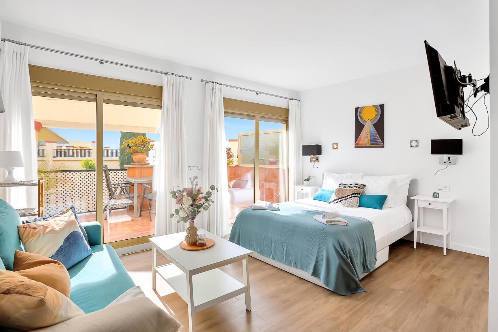 Modern Beach Apartment Romana Playa 723 In Marbella, Elviria Extérieur photo